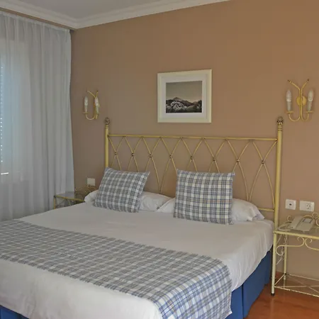 Szálloda La Quinta Park 4*