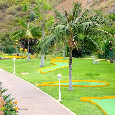 酒店 La Quinta Park 4*