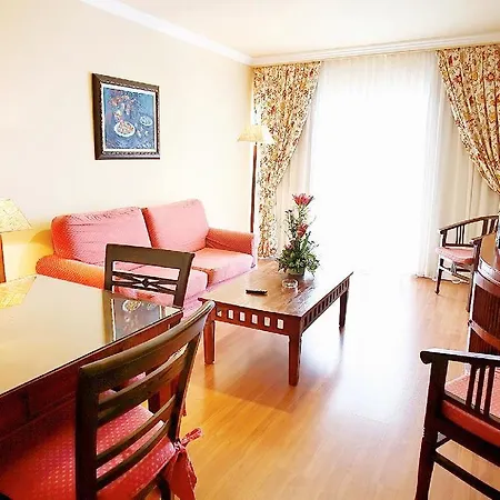 La Quinta Park 4*