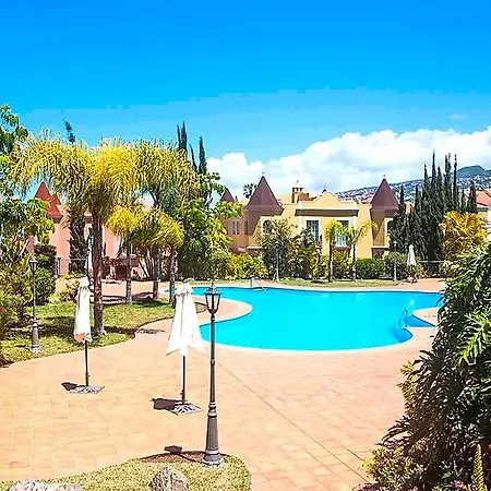 酒店 La Quinta Park 圣乌尔苏拉