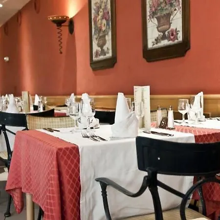 La Quinta Park 酒店 圣乌尔苏拉