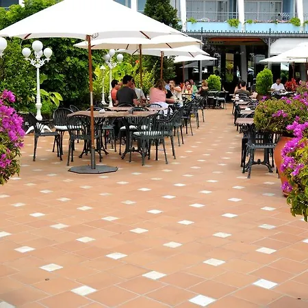 酒店 La Quinta Park 4*