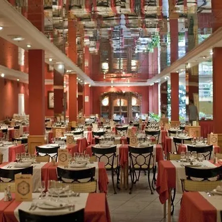 La Quinta Park 호텔 4*